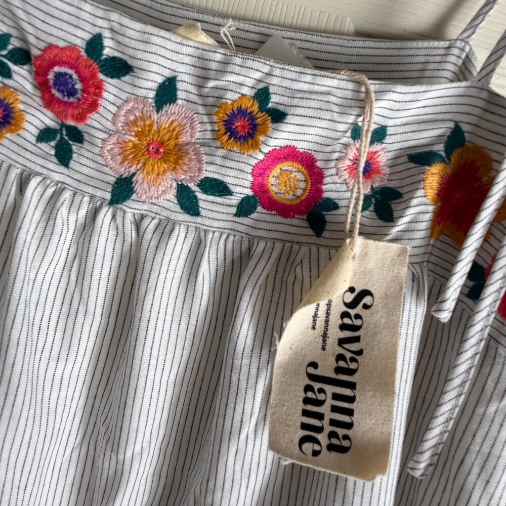 NWT size L Savanna Jane Womens Striped Sundress Embroidered Floral Boho Sleevele - Picture 6 of 11